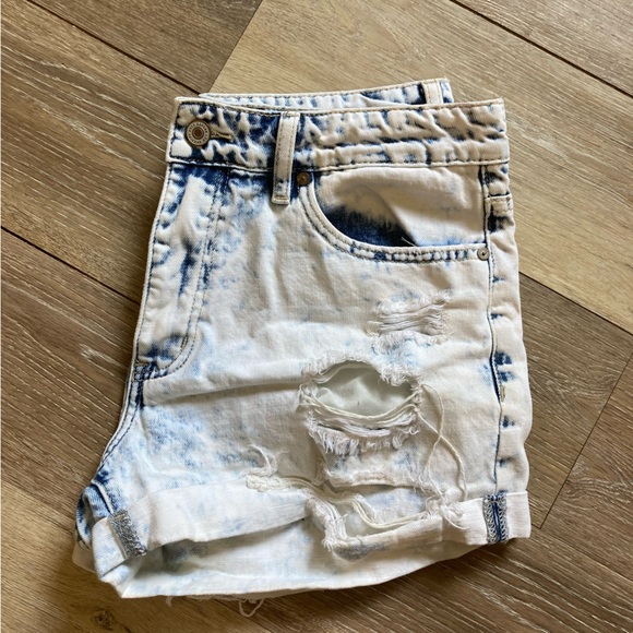 White washed denim shorts - Picture 2 of 6